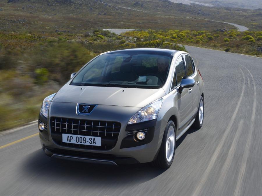  Peugeot 3008 2010 года  (фото 15 из 148)